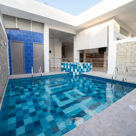 Hotel Santa Marta Tropical